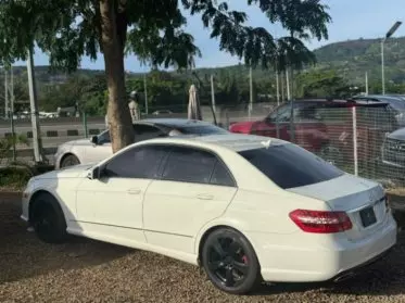 Mercedes-Benz E 350