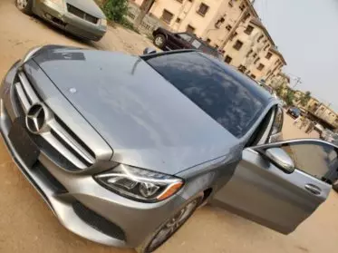 Mercedes-Benz C 300