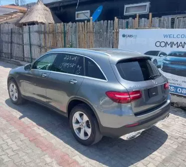Mercedes-Benz GLC 300
