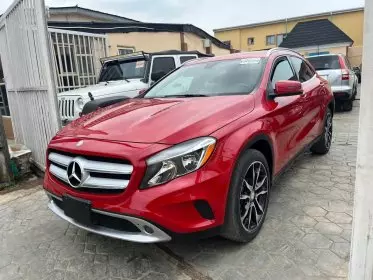 Mercedes-Benz GLA 250