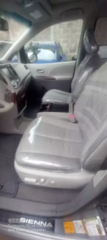 Toyota Sienna