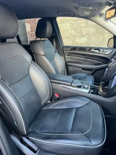 Mercedes-Benz ML 350
