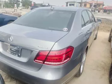 Mercedes-Benz E 350