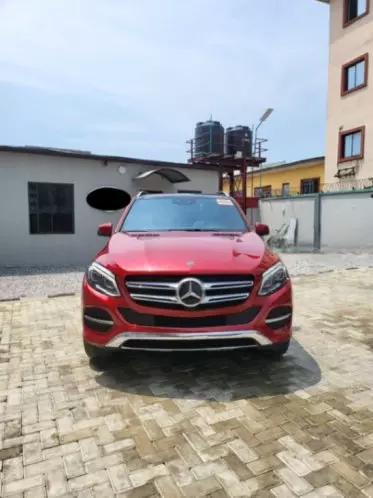 Mercedes-Benz GLE 350