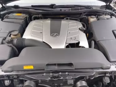 Lexus LS 430