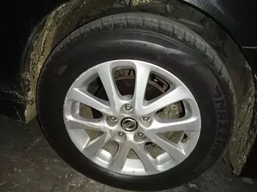 Nissan Lafesta