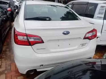 Subaru Legacy B4