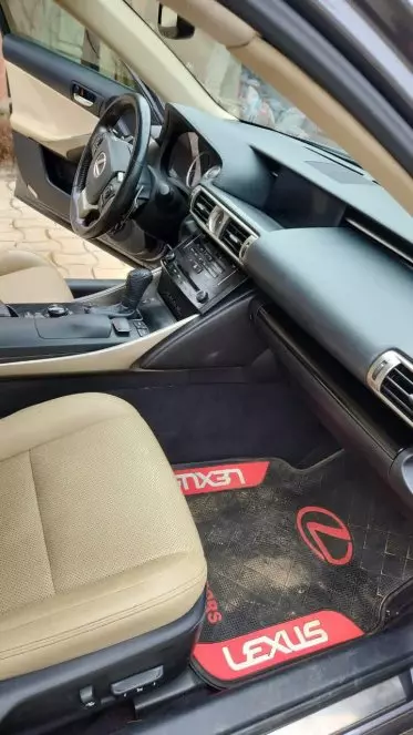 Lexus IS 250
