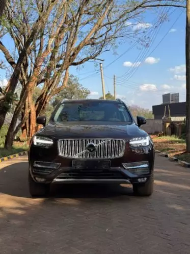 Volvo XC90
