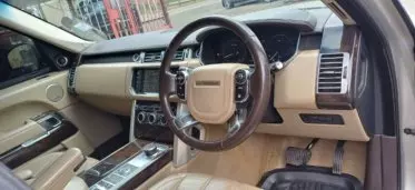 RANGE ROVER Vogue