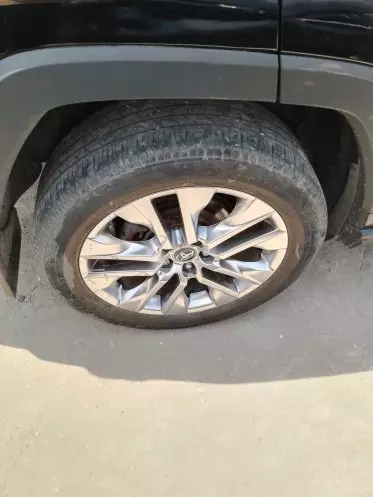 Toyota Rav 4 8AT 2.5l (Adventure Grade)
