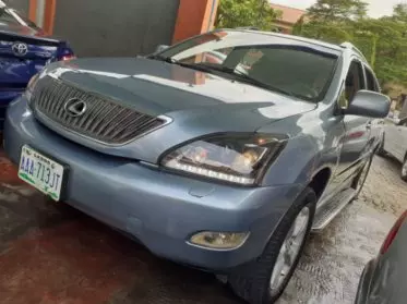 Lexus RX 330