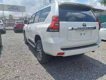 Toyota Landcruiser prado TX