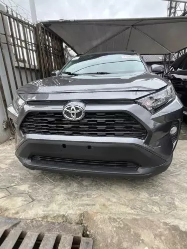 Toyota RAV 4