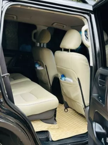 Toyota Landcruiser  V8