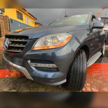 Mercedes-Benz ML 350