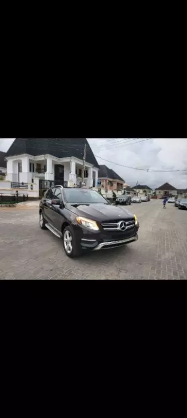 Mercedes-Benz GLE 350