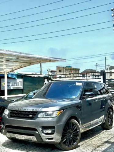 Land Rover  Range Rover Sport HSE Dynamic