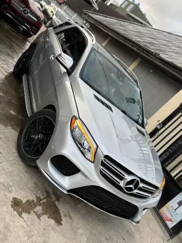 Mercedes-Benz ML 350