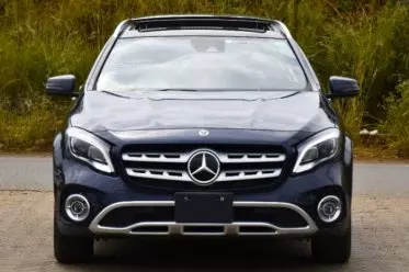 Mercedes-Benz GLA 180
