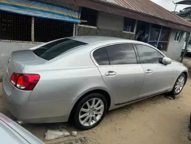 Lexus GS 300