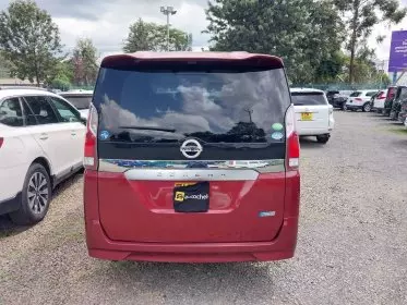 Nissan Serena Hybrid