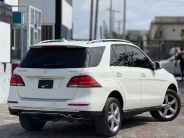Mercedes-Benz GLE 350