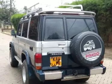 Toyota Land Cruiser