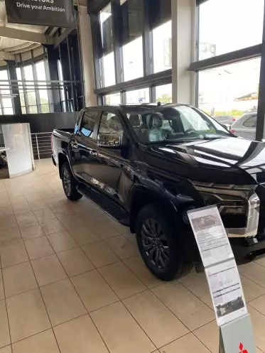 Mitsubishi L200 D/C Sportero A/T