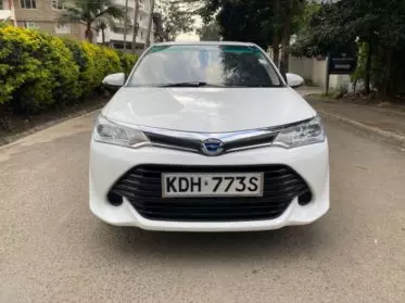 Toyota Fielder 