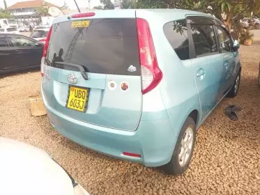 Toyota Passo Sette