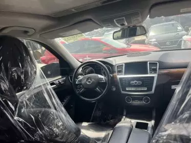 Mercedes-Benz ML 350