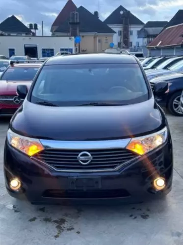 Nissan Quest
