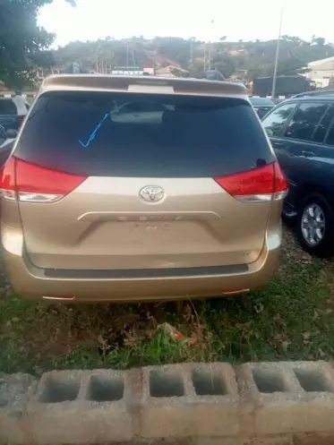 Toyota Sienna