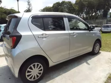 Daihatsu Mira 