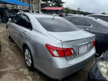 Lexus ES 350