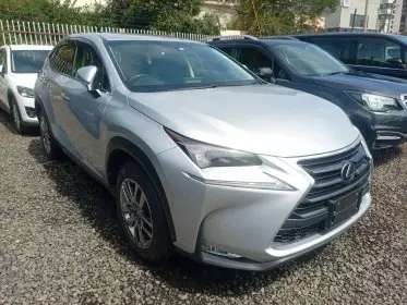 Lexus NX300h Hybrid