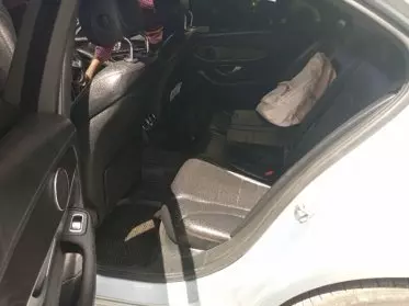 Mercedes-Benz C200
