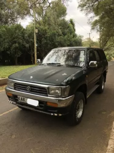 Toyota Hilux Surf 