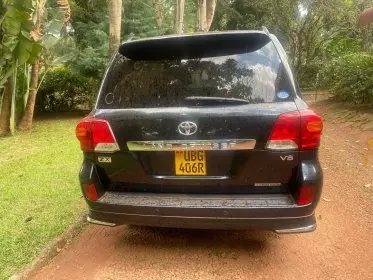 Toyota Landcruiser ZX