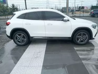 Mercedes-Benz GLA 250