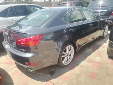 Lexus IS 350