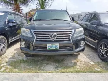 Lexus LX 570