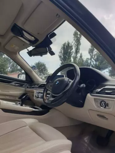 BMW 740 li