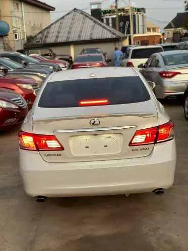 Lexus ES 350