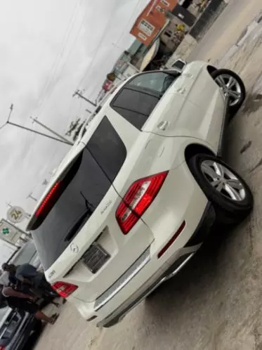 Mercedes-Benz ML 350