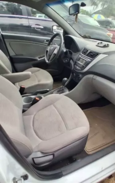 Hyundai Accent RB