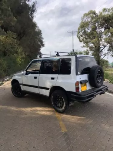 SUZUKI Escudo