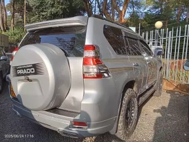 Toyota Landcruiser Prado