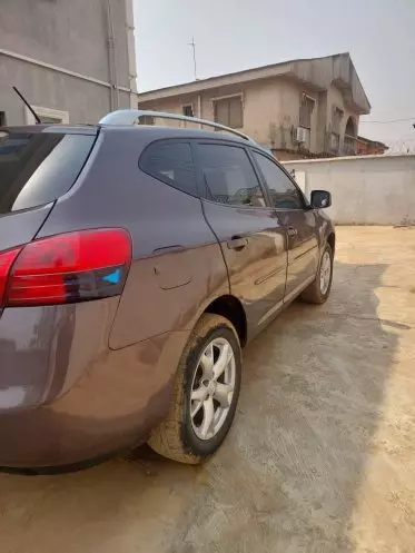 Nissan Rogue